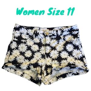 So Daisy Floral Jean Shorts Rolled Cuffs High Waisted Summer Demin Women Size 11
